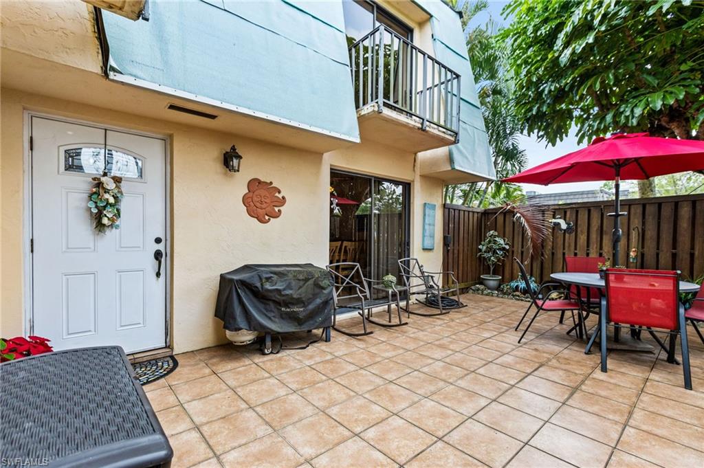 4029 Sandlewood Ln # 2 Property Photo 4