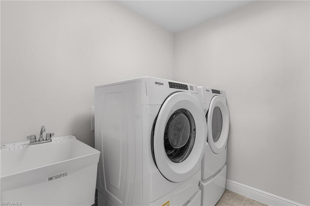 1729 Sw 22nd Ter Property Photo 24