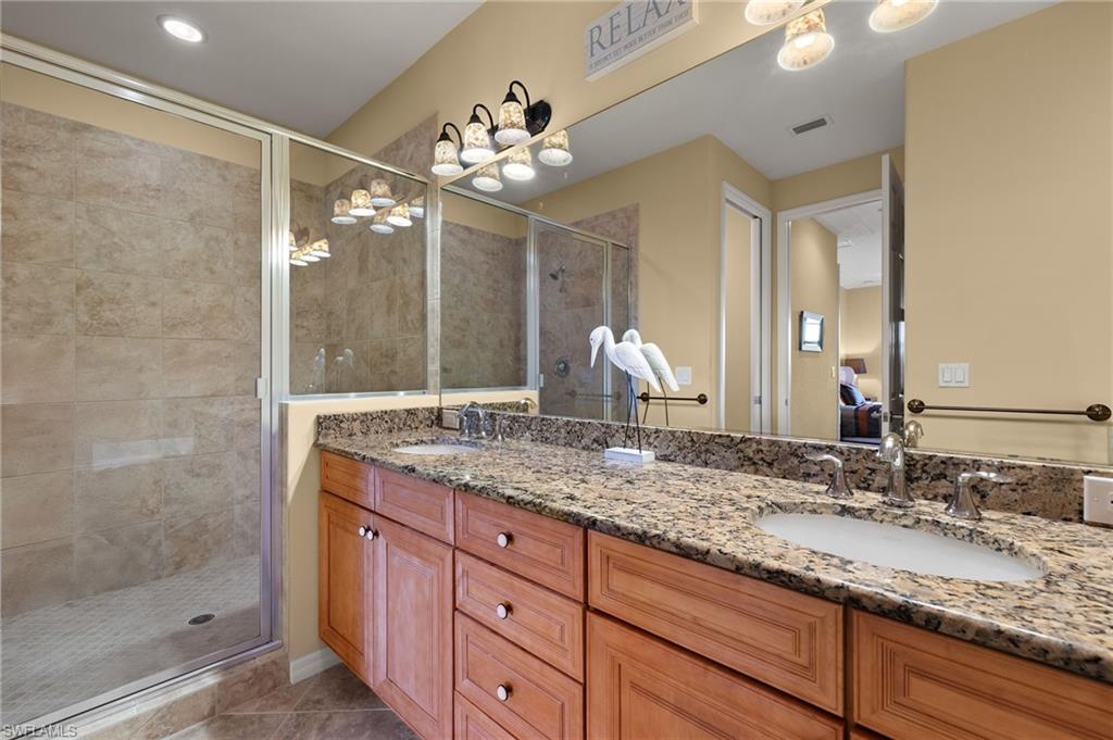 11875 Izarra Way # 8708 Property Photo 14
