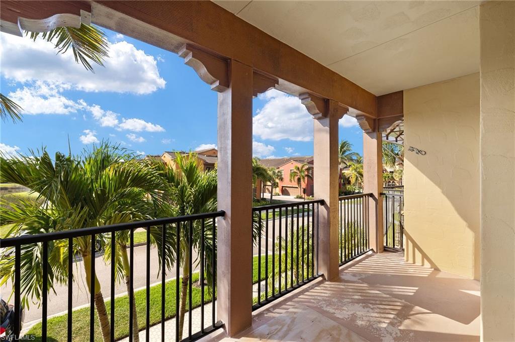 11875 Izarra Way # 8708 Property Photo 24