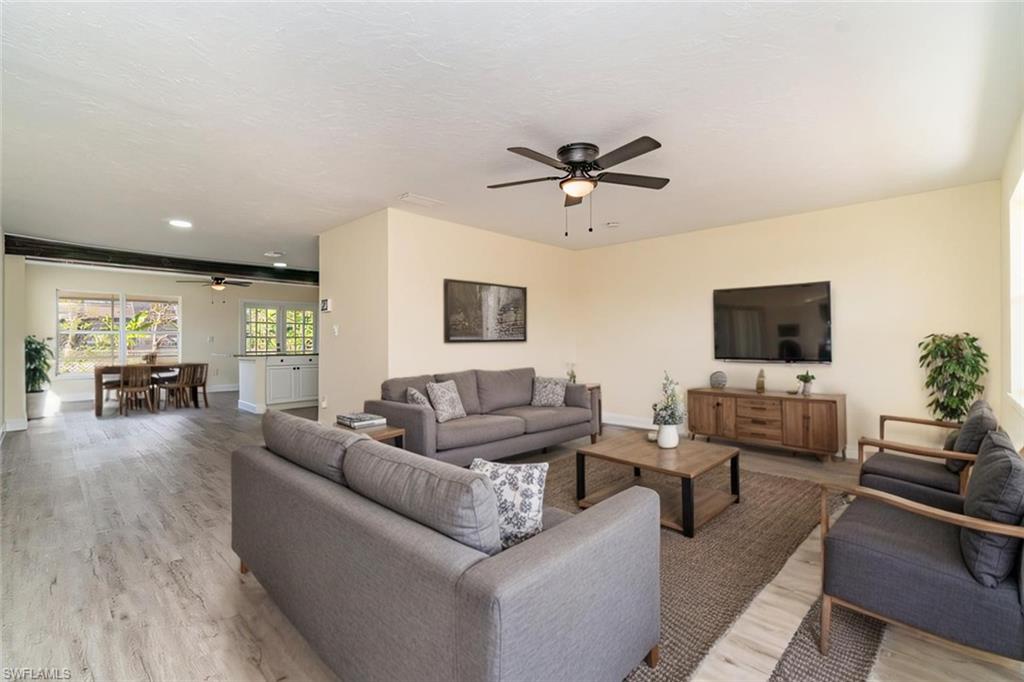 2225 Aldridge Ave Property Photo 1