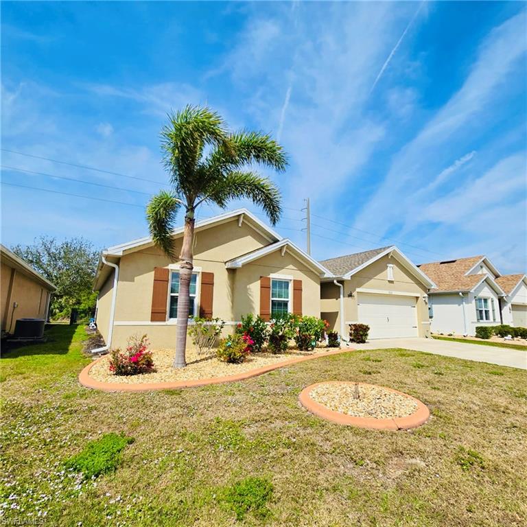 7212 Mikasa Dr Property Photo