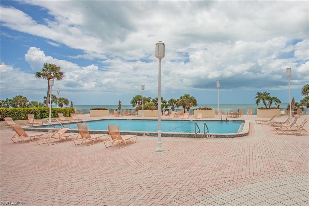 3215 Gulf Shore Blvd N # 704n Property Photo 21