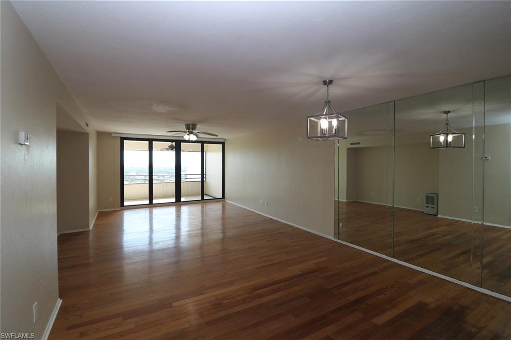 5260 S Landings Dr # 1302 Property Photo 4