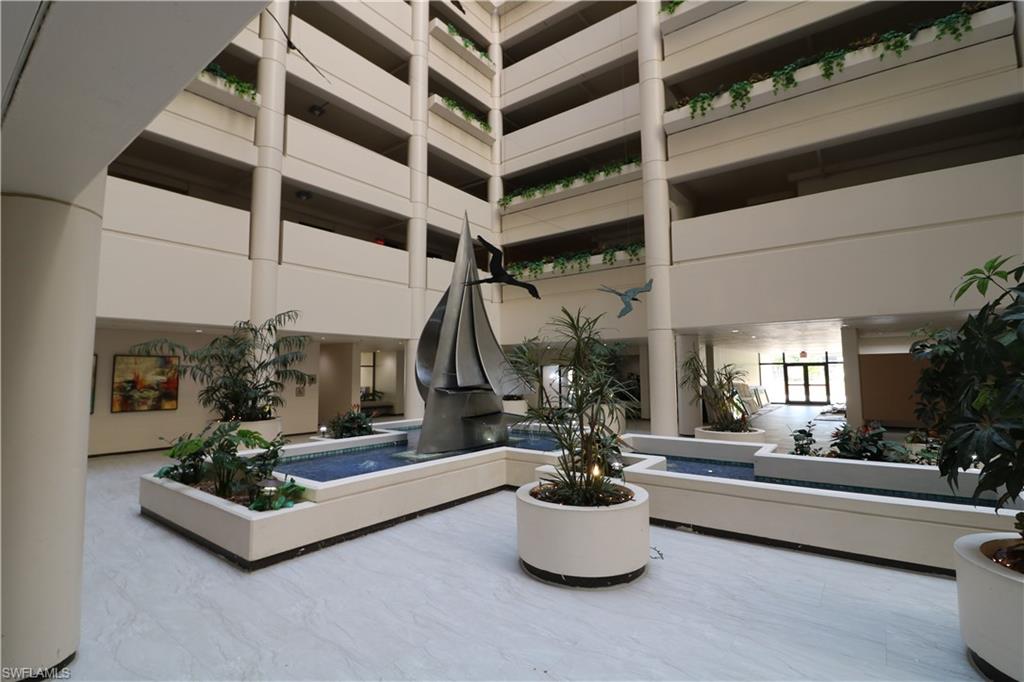 5260 S Landings Dr # 1302 Property Photo 18