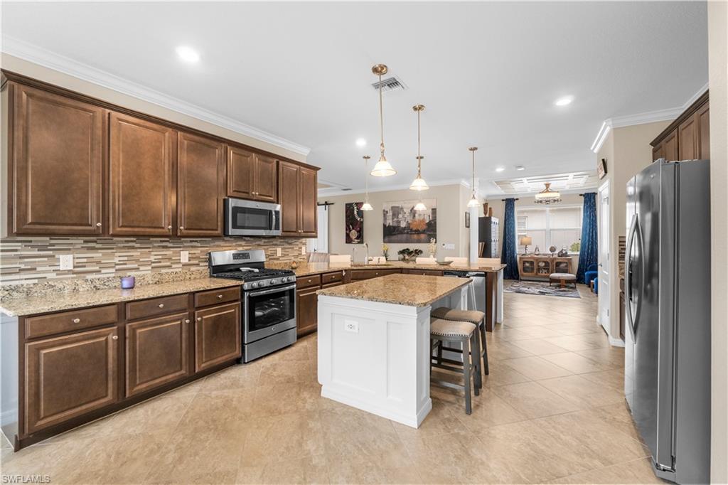 17917 Wayside Bend Property Photo 10