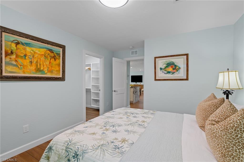 2218 Kings Lake Blvd Property Photo 20