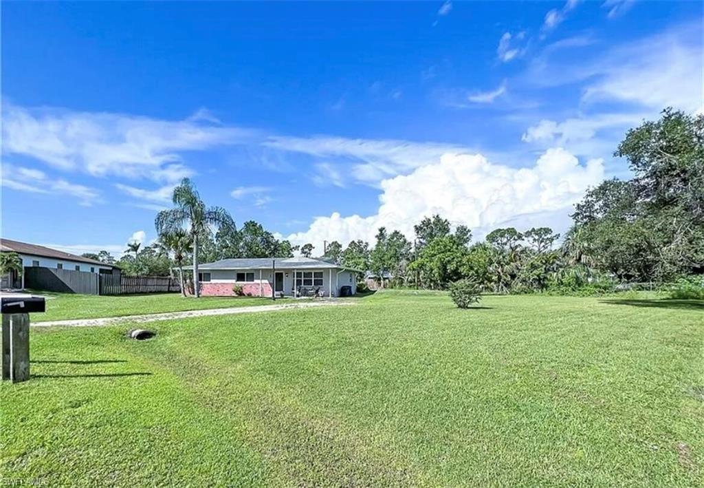 Bayshore Gardens Real Estate Listings Main Image