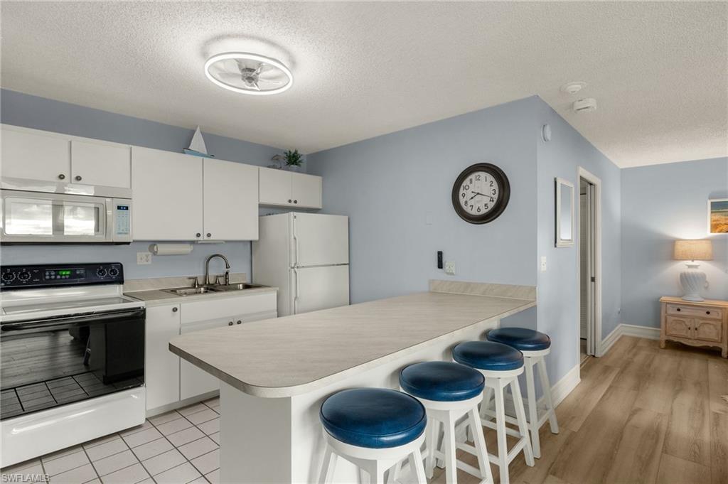 7330 Estero Blvd # 401 Property Photo 7