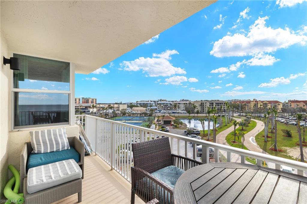 7330 Estero Blvd # 401 Property Photo 17