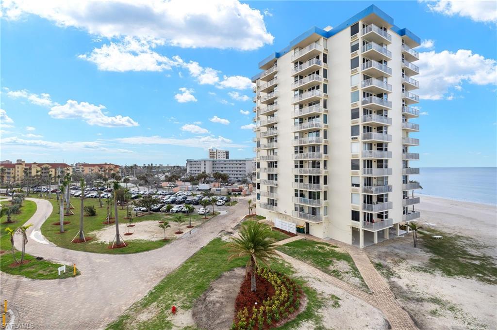 7330 Estero Blvd # 401 Property Photo 22