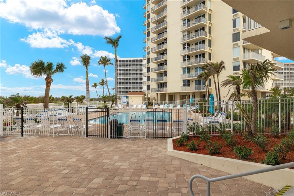 7330 Estero Blvd # 401 Property Photo 25