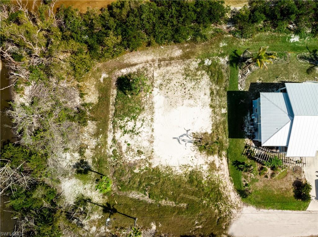 5966 Cove St Property Photo 15