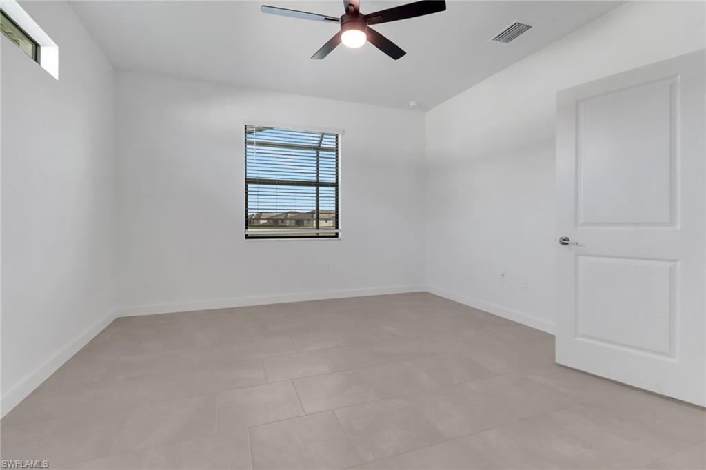19509 Hinkley Dr Property Photo 13