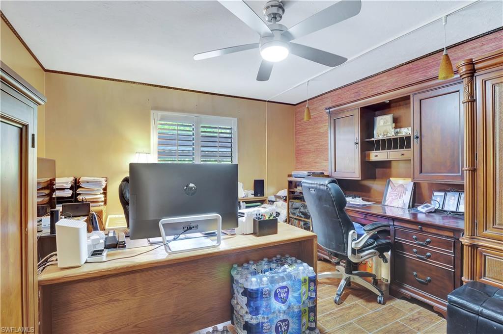 9395 Pennsylvania Ave # 2 Property Photo 16