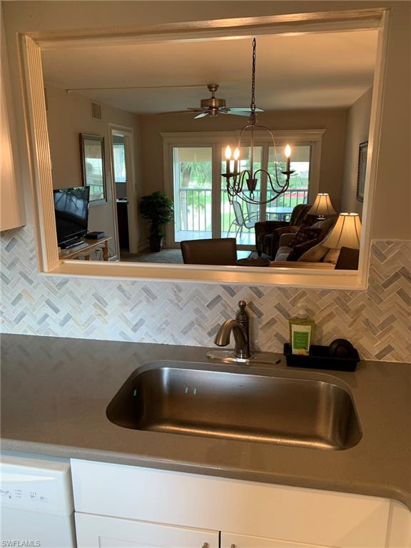 1004 Manatee Rd # H204 Property Photo 16