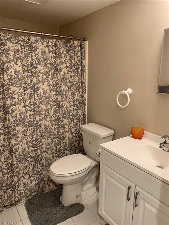 1004 Manatee Rd # H204 Property Photo 17