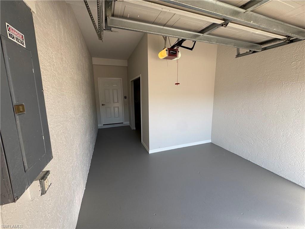 15091 Summit Place Cir # 376 Property Photo 4