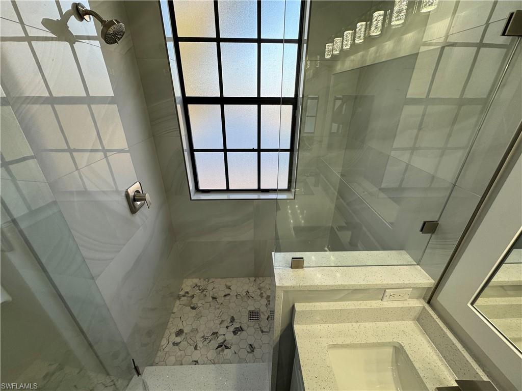 15091 Summit Place Cir # 376 Property Photo 32