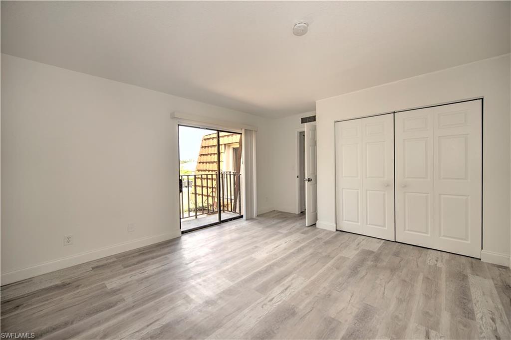 1442 Park Shore Cir # 4 Property Photo 25