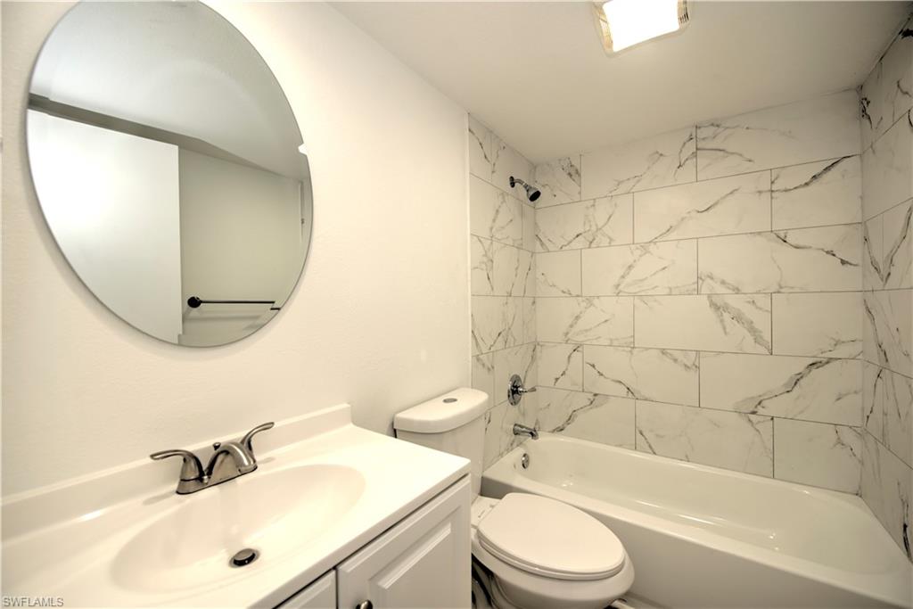 1442 Park Shore Cir # 4 Property Photo 27