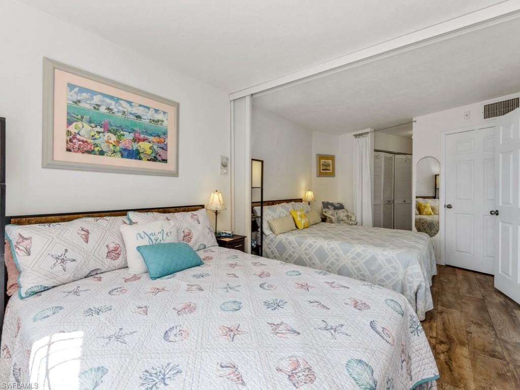 1027 Anglers Cv # B501 Property Photo 13