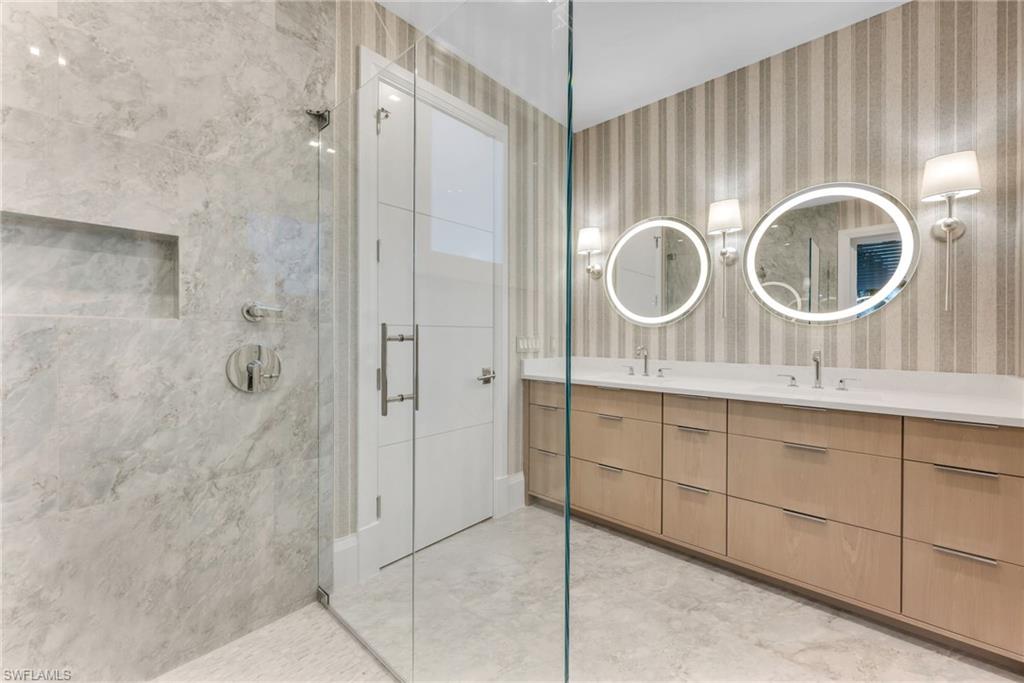 1935 5th St S Property Photo 35