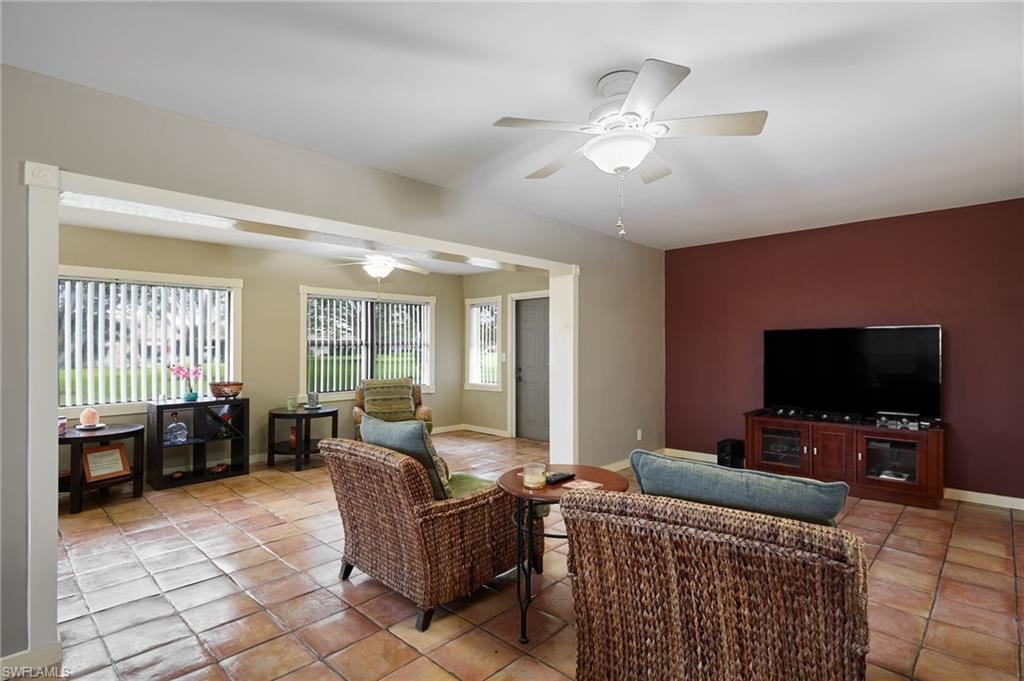 5652 Bolla Ct Se Property Photo 4