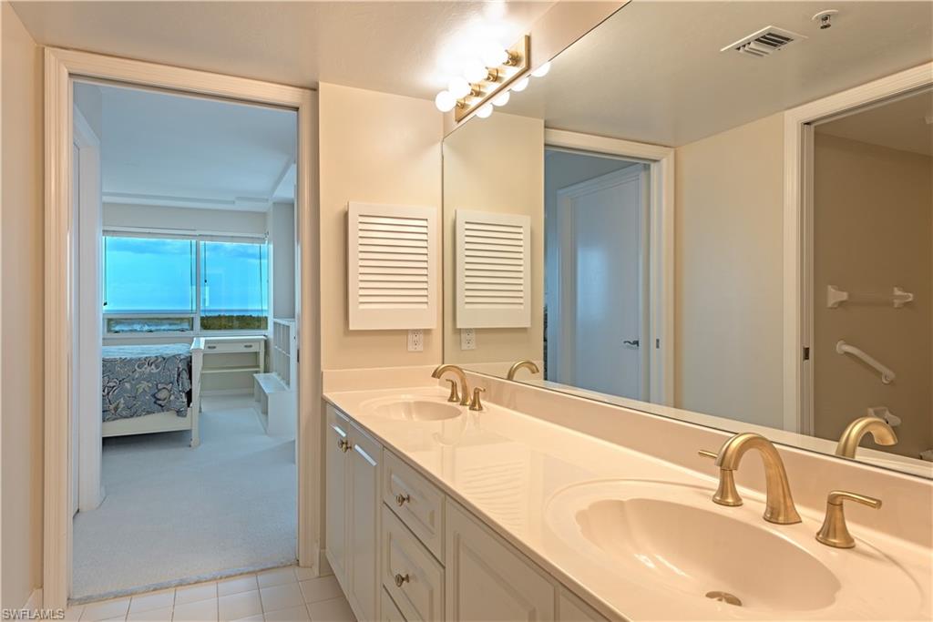 6825 Grenadier Blvd # 503 Property Photo 11