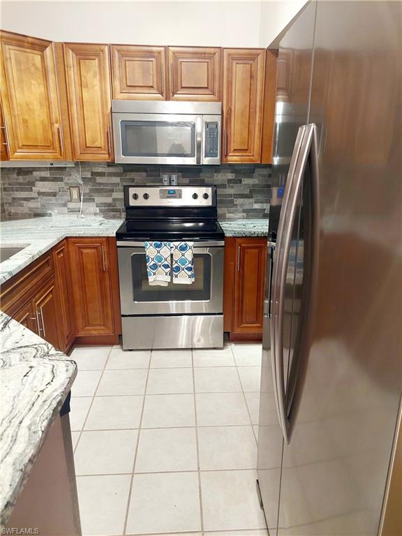 11400 Ocean Walk Cir 102 Property Photo 7