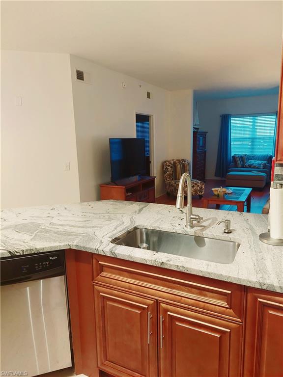 11400 Ocean Walk Cir 102 Property Photo 8
