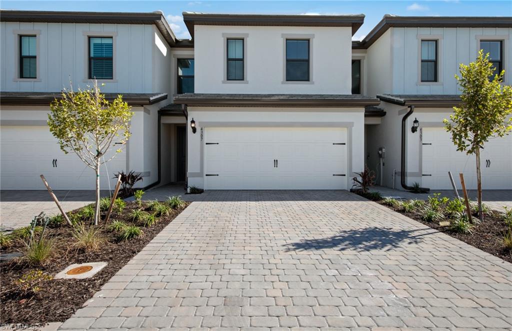 4073 Sonoma Oaks Cir Property Photo