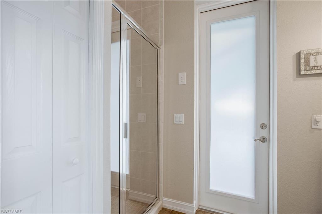 11879 King James Ct Property Photo 21