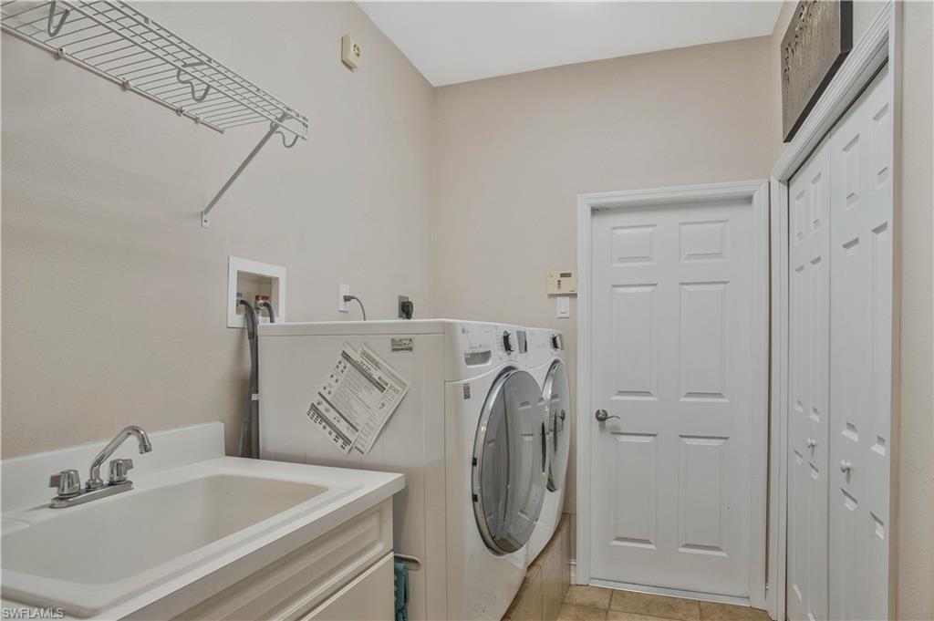 11879 King James Ct Property Photo 24