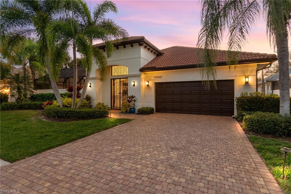 5066 Rustic Oaks Cir Property Photo