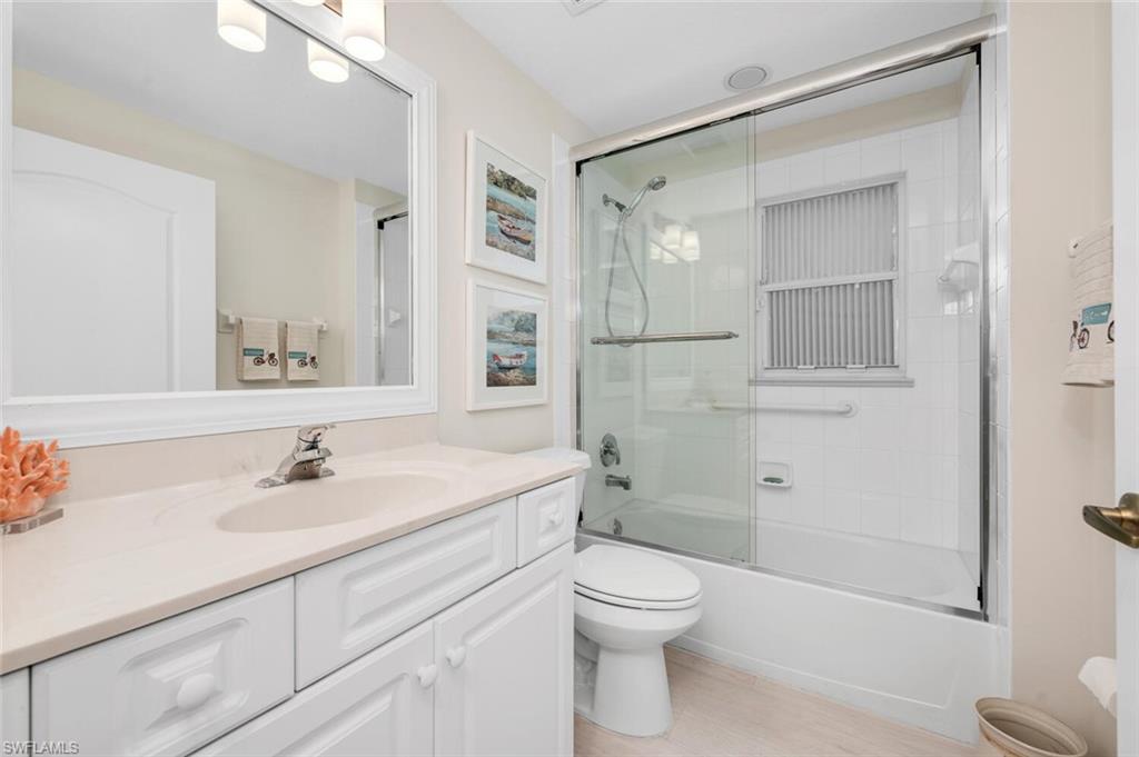 8310 Ibis Cove Dr Property Photo 6