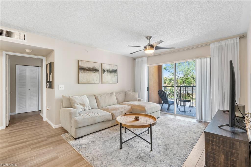 1150 Wildwood Lakes Blvd # 203 Property Photo 2