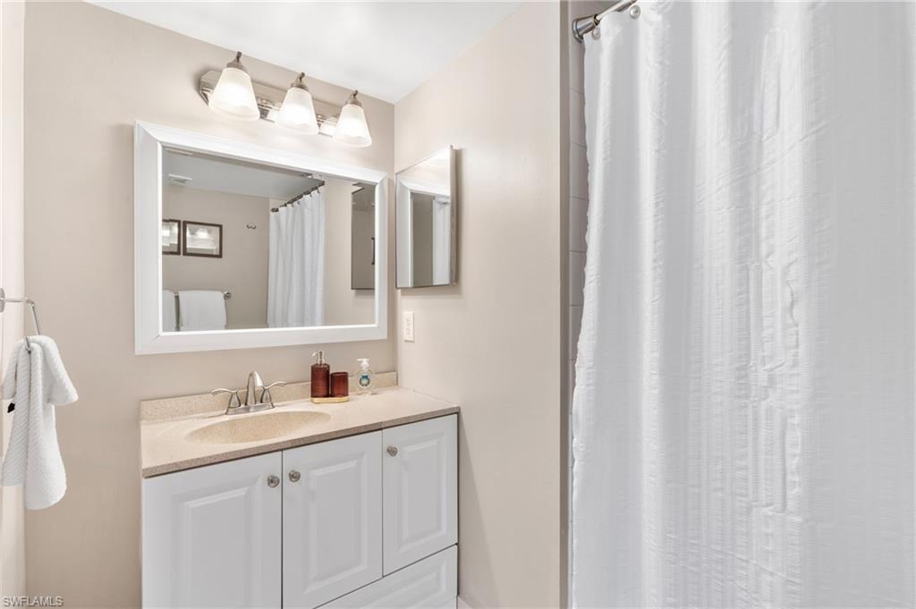 1150 Wildwood Lakes Blvd # 203 Property Photo 11
