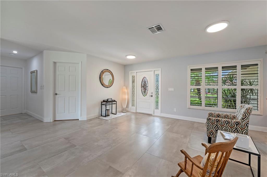 251 Torrey Pines Point Property Photo 9