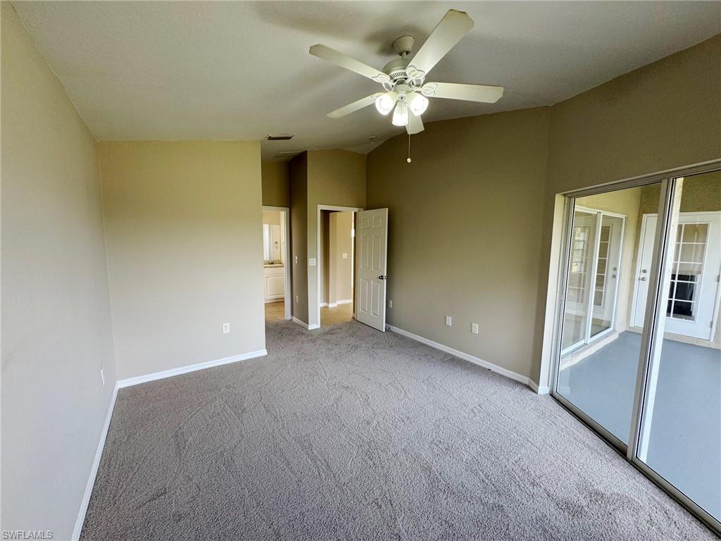 5048 Benton St Property Photo 7