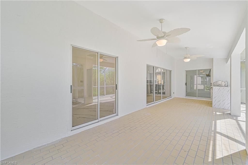 3832 Sabal Springs Blvd Property Photo 4
