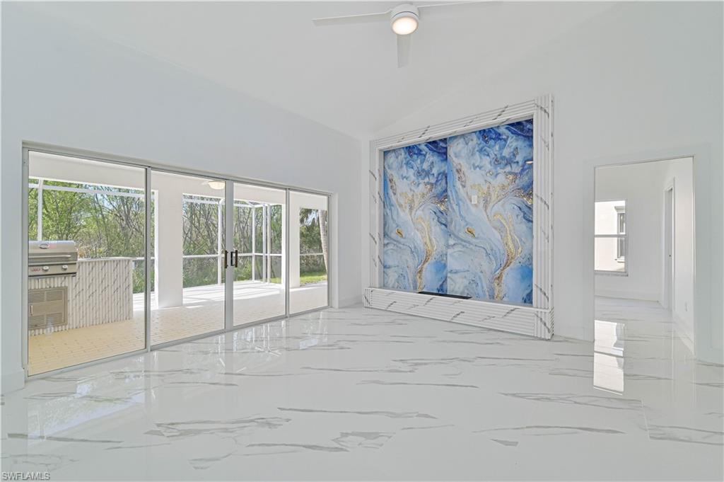 3832 Sabal Springs Blvd Property Photo 13