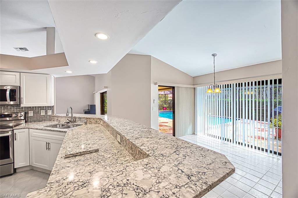 2394 Outrigger Ln Property Photo 16