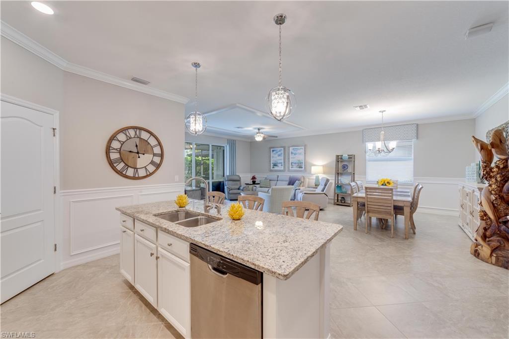 16215 Bonita Landing Cir Property Photo 7