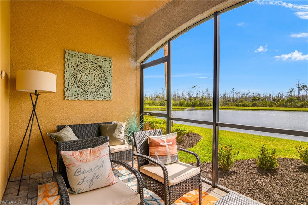 9723 Acqua Ct # 315 Property Photo 1