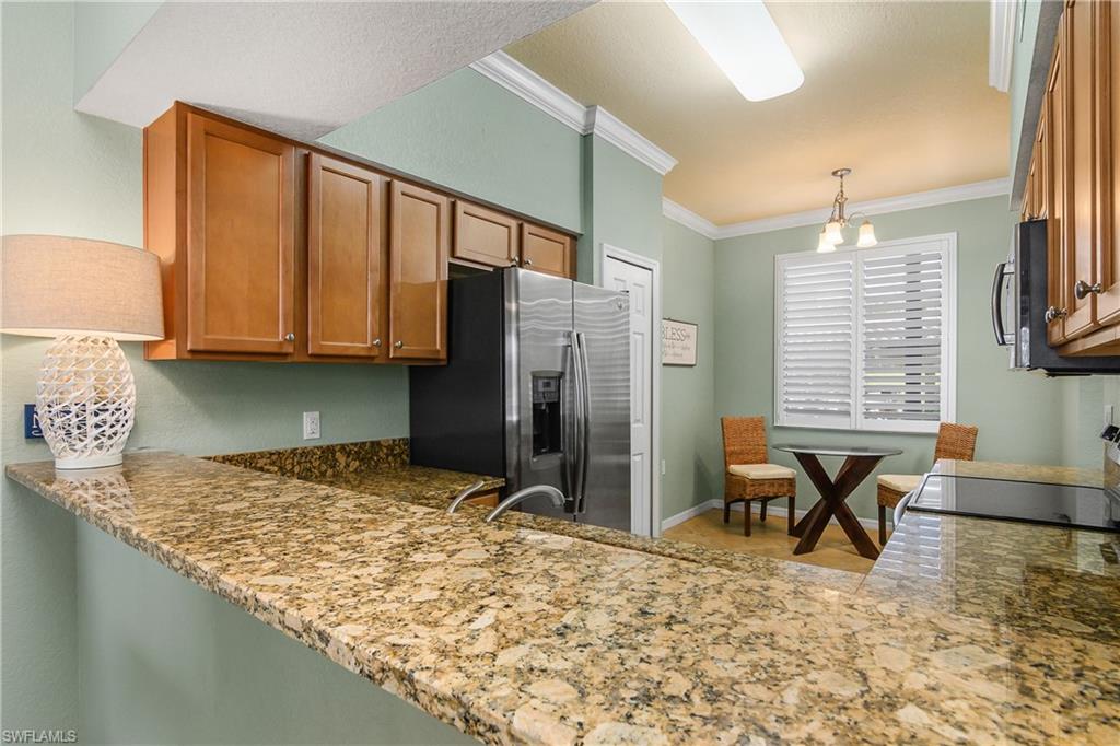 9723 Acqua Ct # 315 Property Photo 9