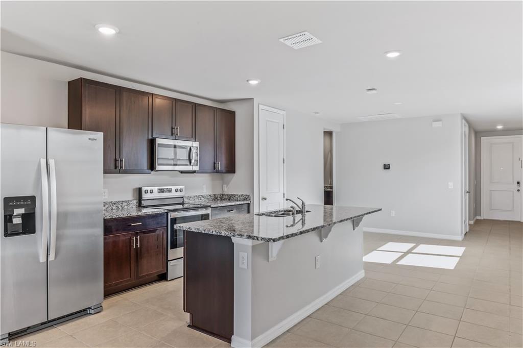 43711 Cattleman Dr Property Photo 4