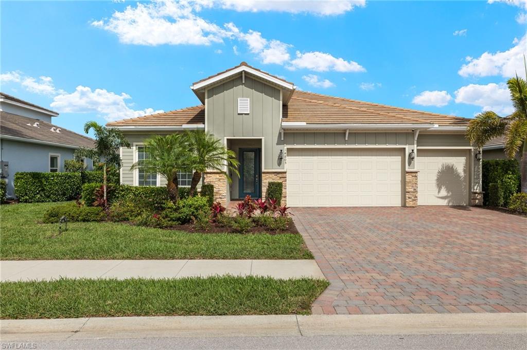 Lely Highschool Real Estate Listings Main Image