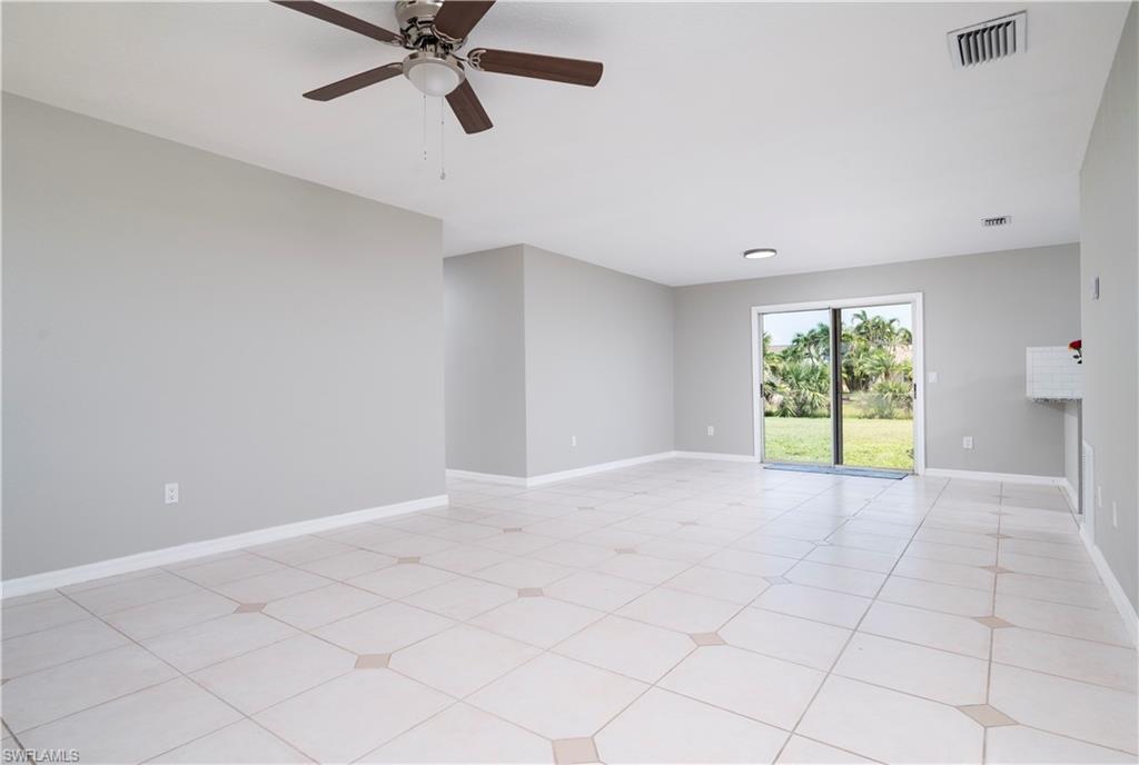 6233 Drucker Cir Property Photo 4