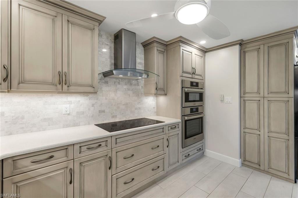 3450 Gulf Shore Blvd N # 306 Property Photo 13